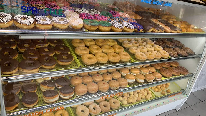 Home Made Donuts Picture 3