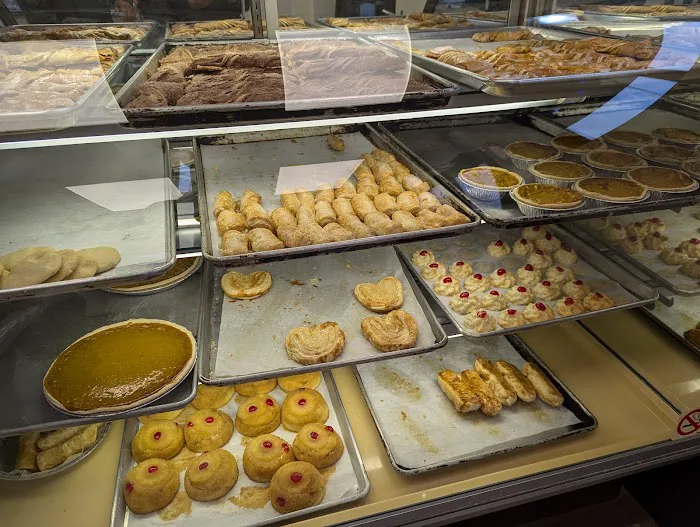 Familia Vallejos Bakery Picture 5