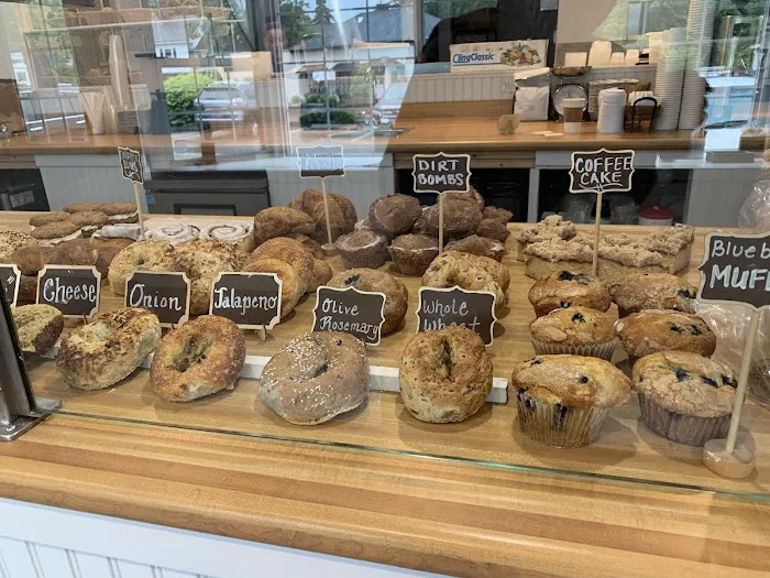 Deke's Bagels Picture 3