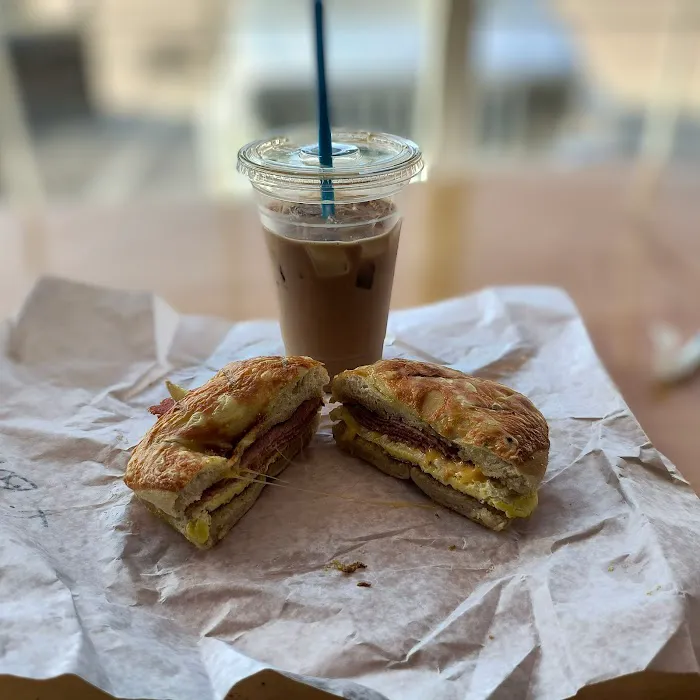 Deke's Bagels Picture 8