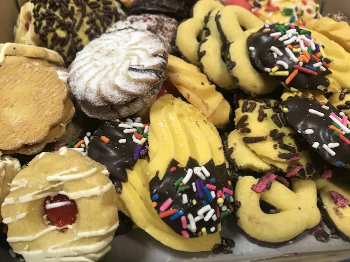 Cheri's Bakery Picture 3