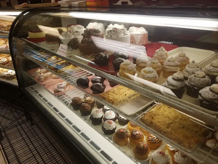Cheri's Bakery Picture 2