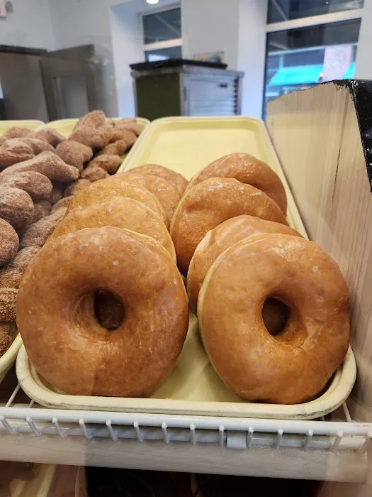 Cheri's Bakery Picture 7