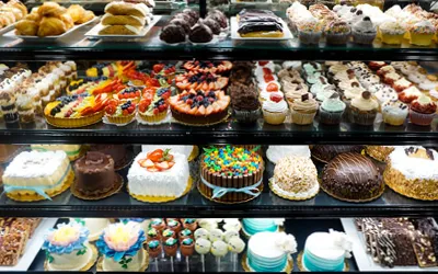 Caraluzzi's Bakery Picture 3
