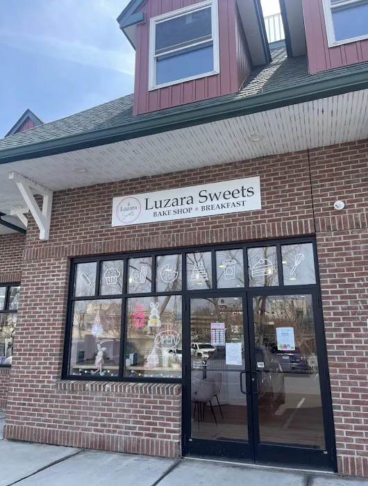 Luzara Sweets Picture 6