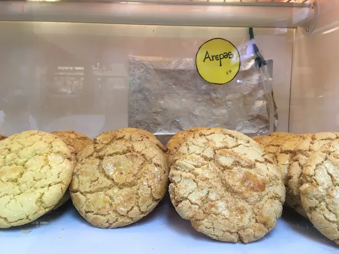 Sabor Ambateno Bakery ll Peekskill Picture 10