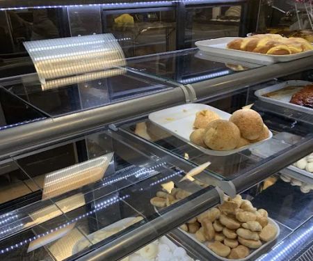 Padaminas NY Bakery