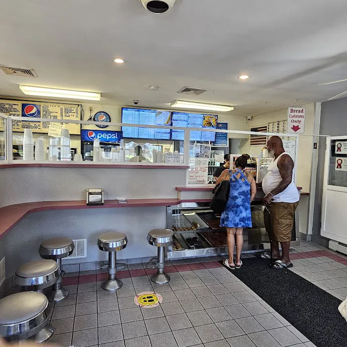 Marcucci's Bakery Picture 4