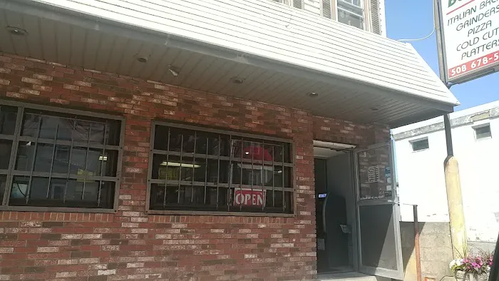 Marcucci's Bakery Picture 9