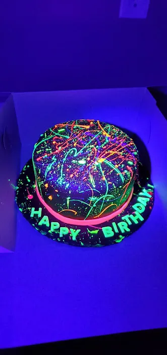 Tiffany's Cakes Picture 6