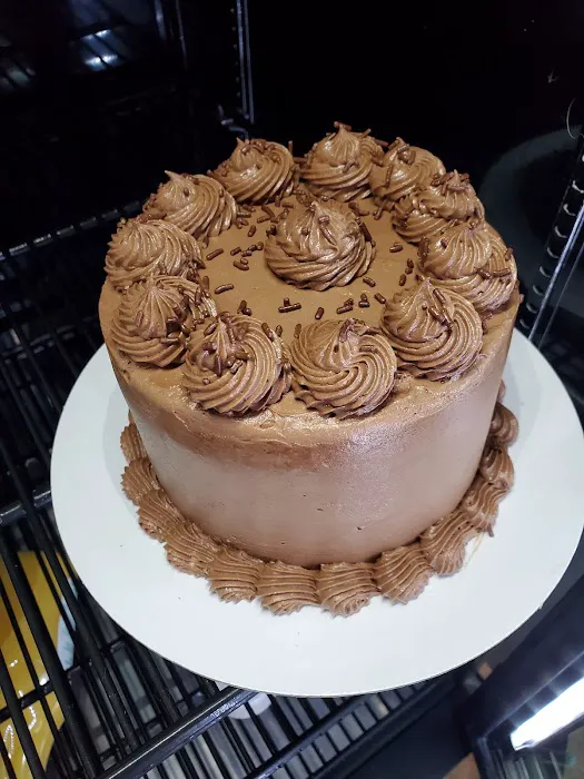 Tiffany's Cakes Picture 5