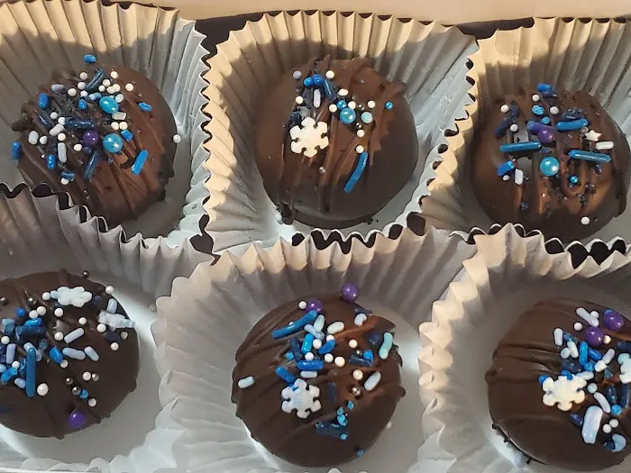 Tiffany's Cakes Picture 7
