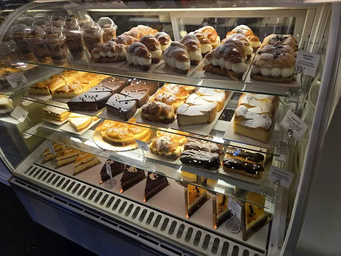 Madrid European Bakery and Patisserie Picture 9