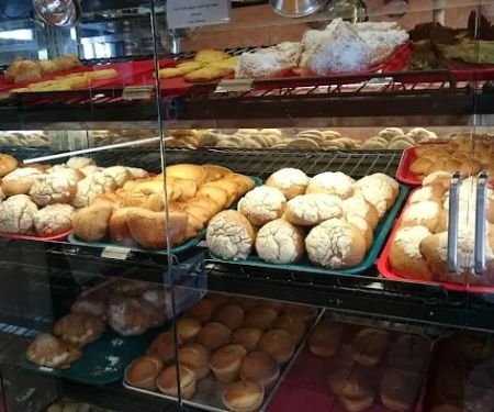 Las Delicias Bakery