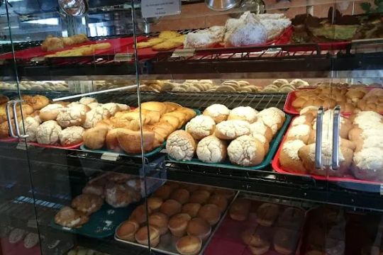 Las Delicias Bakery