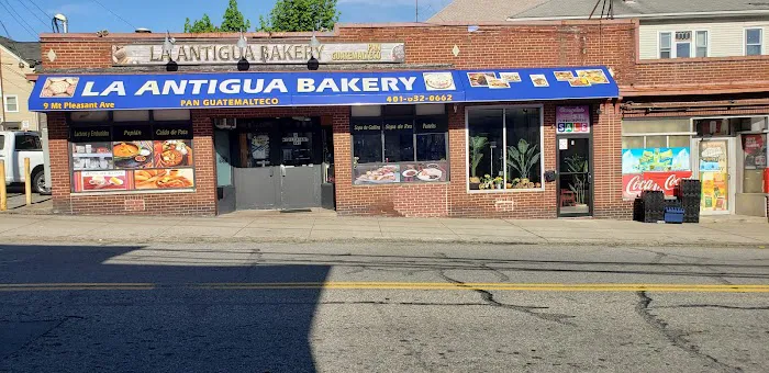 La Antigua Bakery Picture 2