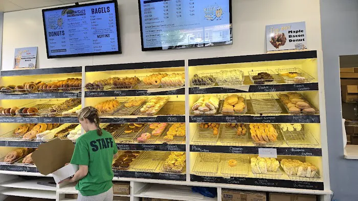 Neil’s Donuts Picture 5