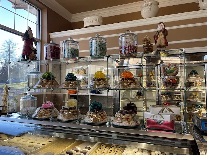 Mozzicato De Pasquale Bakery And Pastry Shop Picture 1