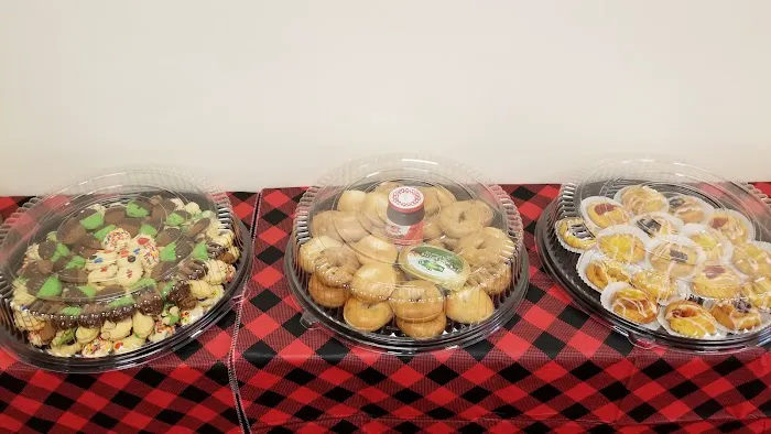 Elizabeth's Bakery Picture 3