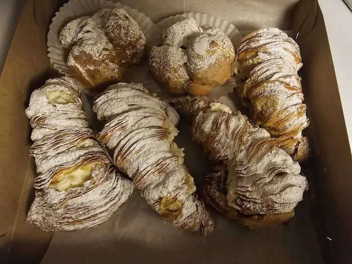 Milani Italian Pastry & Bakery Picture 3
