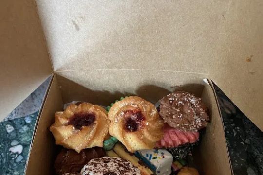 Mozzicato DePasquale Bakery & Pastry Shop