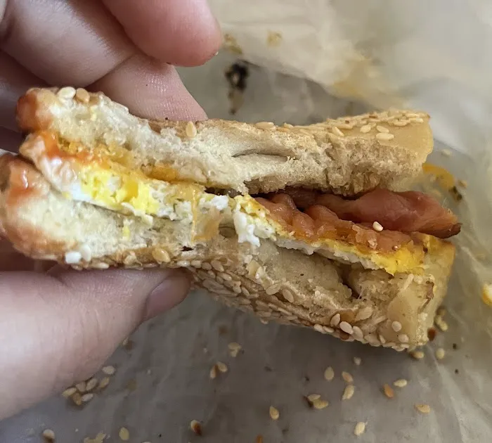 Bruegger's Bagels Picture 4
