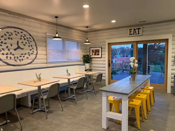 Seed kitchen + bagelry Picture 3