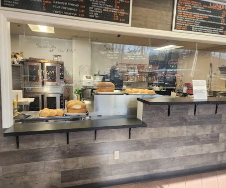 Nyam Bakery & Cafe