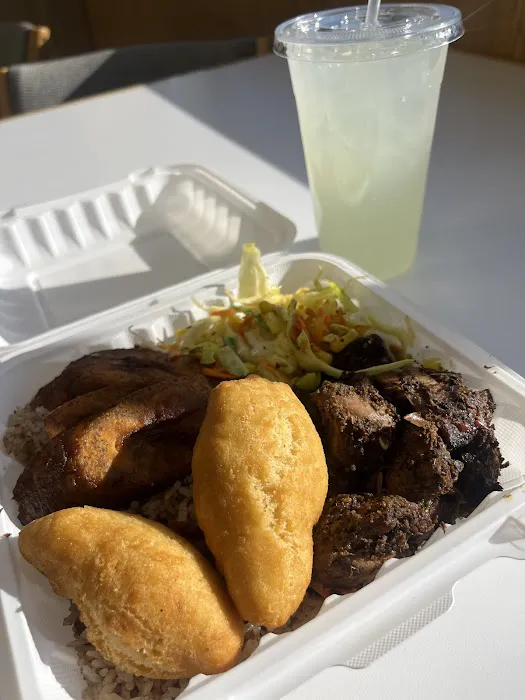 Nyam Bakery & Cafe Picture 8