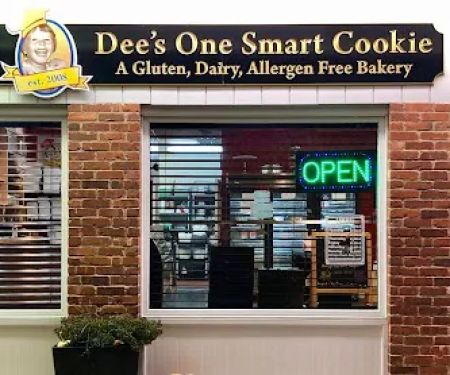 Dee's One Smart Cookie Bakery