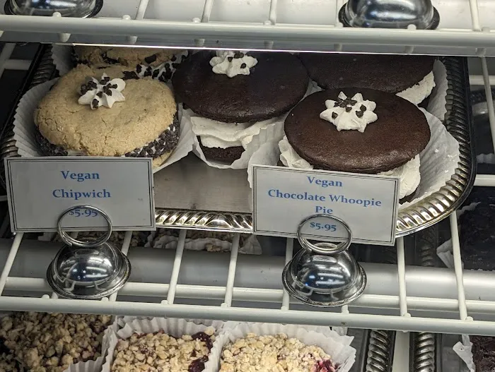Dee's One Smart Cookie Bakery Picture 5