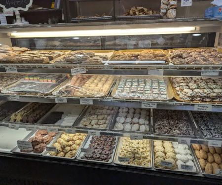 Motta's Pastry & Bake Shop