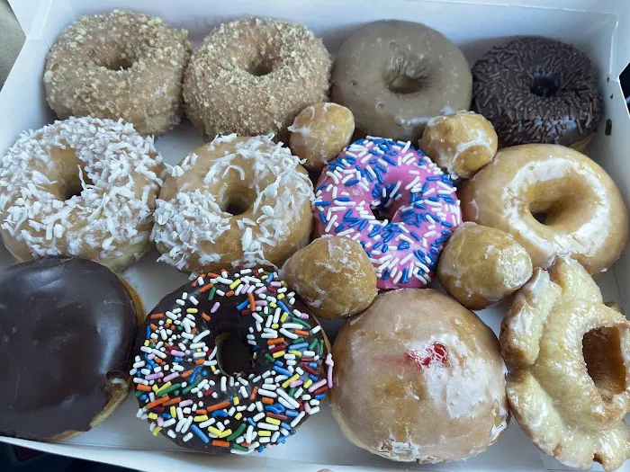 Daily R.I. Homemade Donuts Picture 6