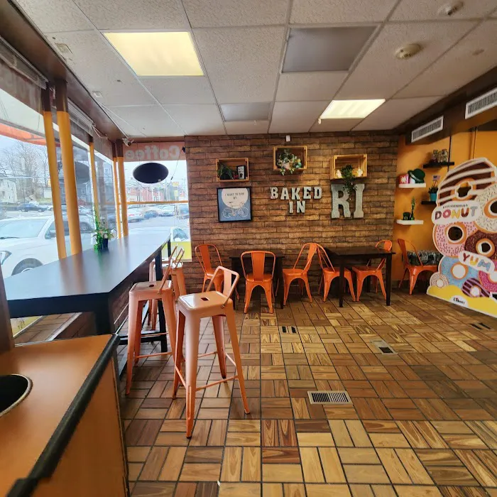 Glaze 'n Daze Donuts Picture 6