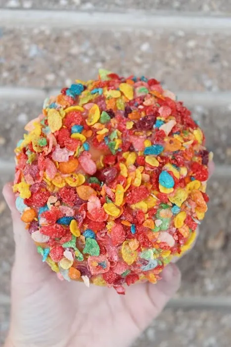 Glaze 'n Daze Donuts Picture 10