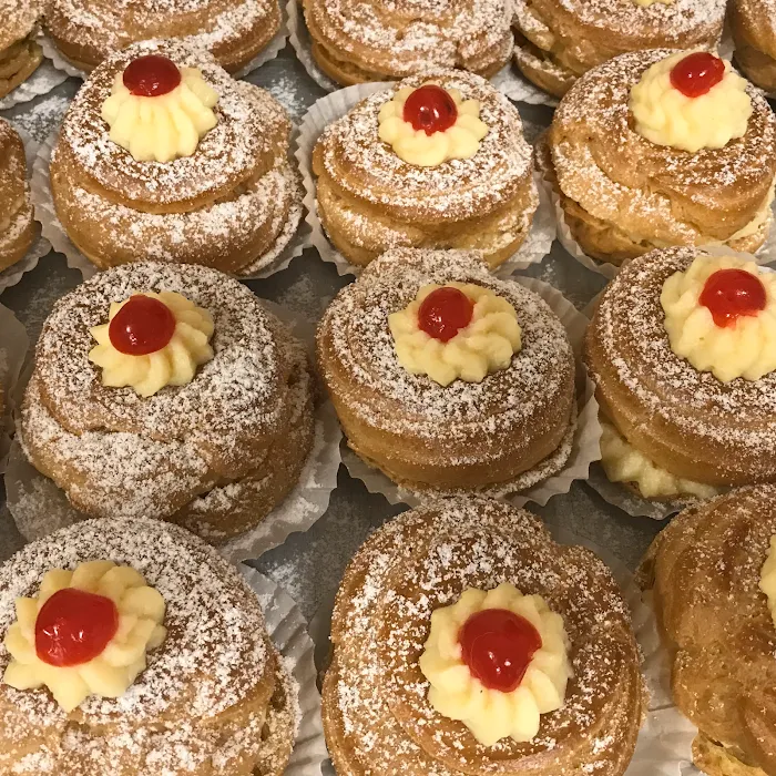 Sal's Bakery Picture 5