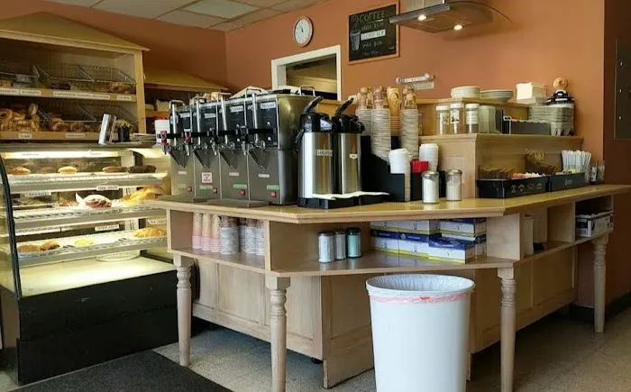 Bagel Crossing Picture 1