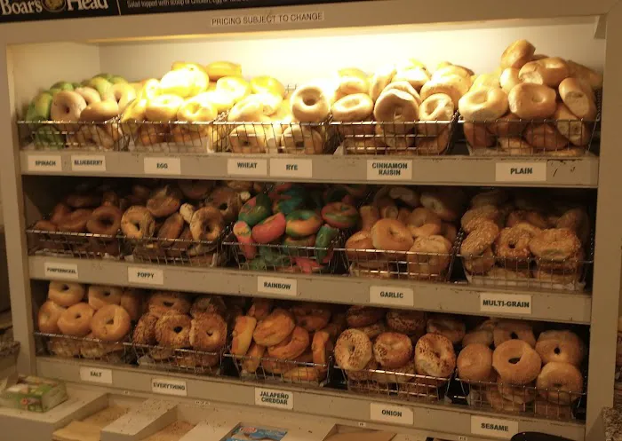 Devine's Bagels & Café Picture 2