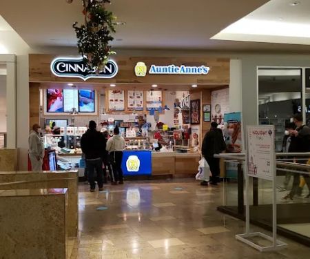 Cinnabon