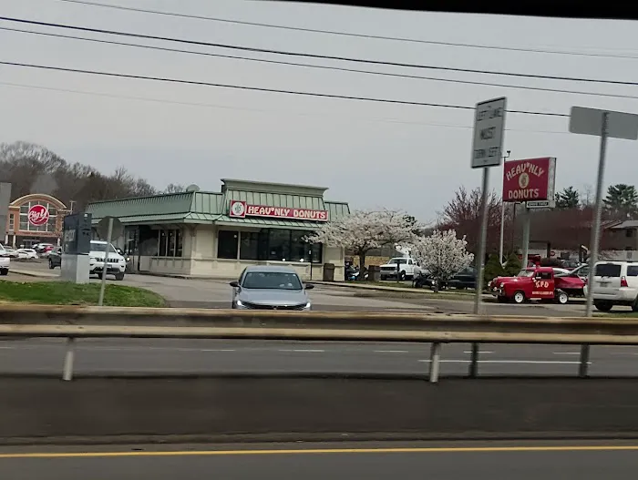 Heav'nly Donuts Picture 5