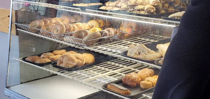 Heav'nly Donuts Picture 7