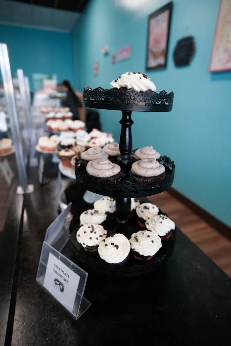 Antonio's Cupcake Factory Picture 2