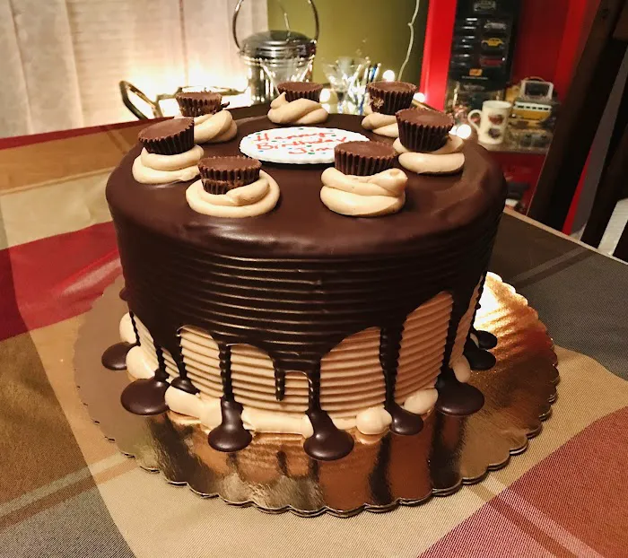 Antonio's Cupcake Factory Picture 5
