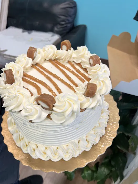 Antonio's Cupcake Factory Picture 4