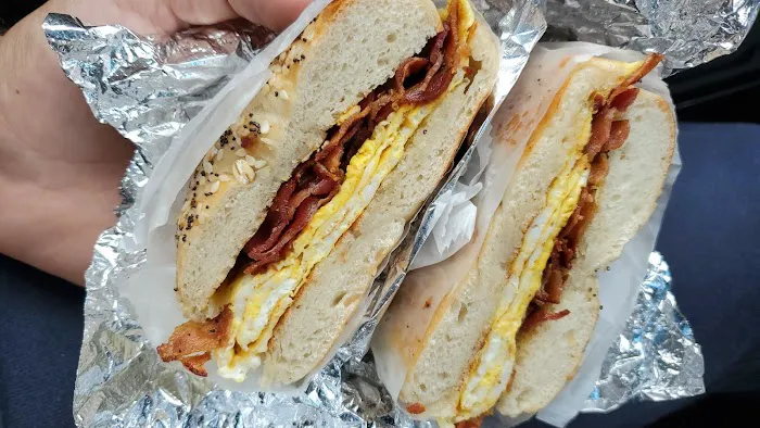 Hot Bagel Picture 6