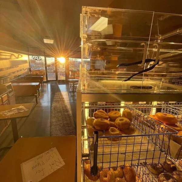 Miracle Bagels Picture 1
