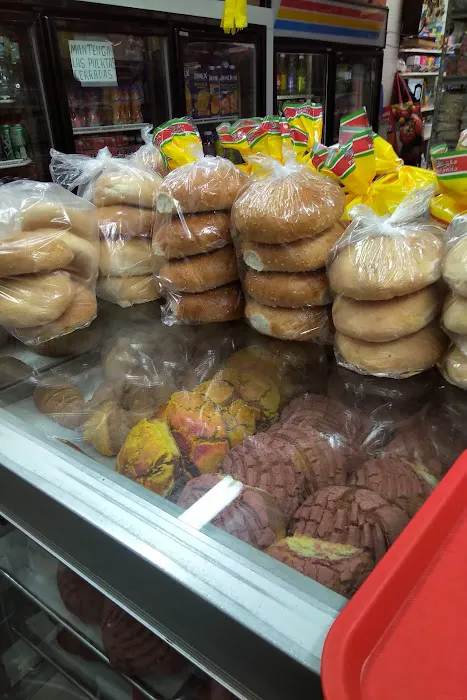 Aztlan Bakery & Grocery Picture 7
