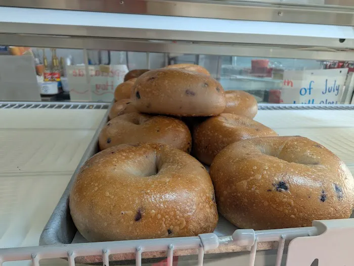 Mamas Bagels Picture 2