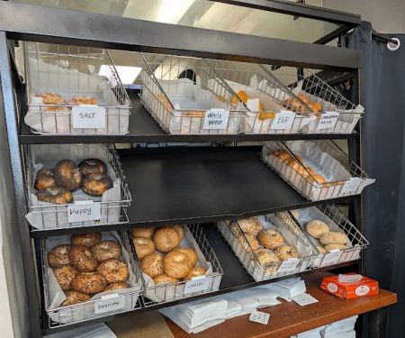 Mamas Bagels