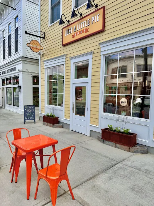 Just a Little Pie Shop Picture 3